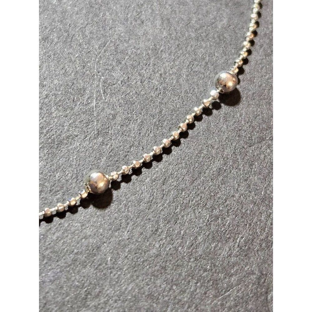 Silver tone Liz Claiborne choker necklace 13-16"